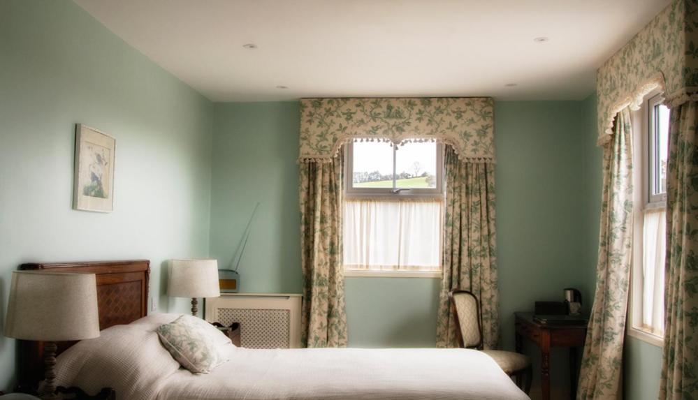 The Arundell Hotel *